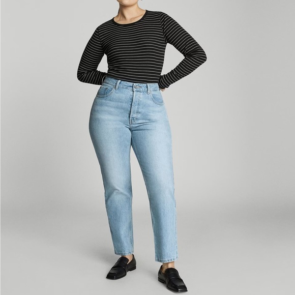 EVERLANE | The Curvy ’90s Cheeky Jean (multiple colors) - Picture 5 of 15